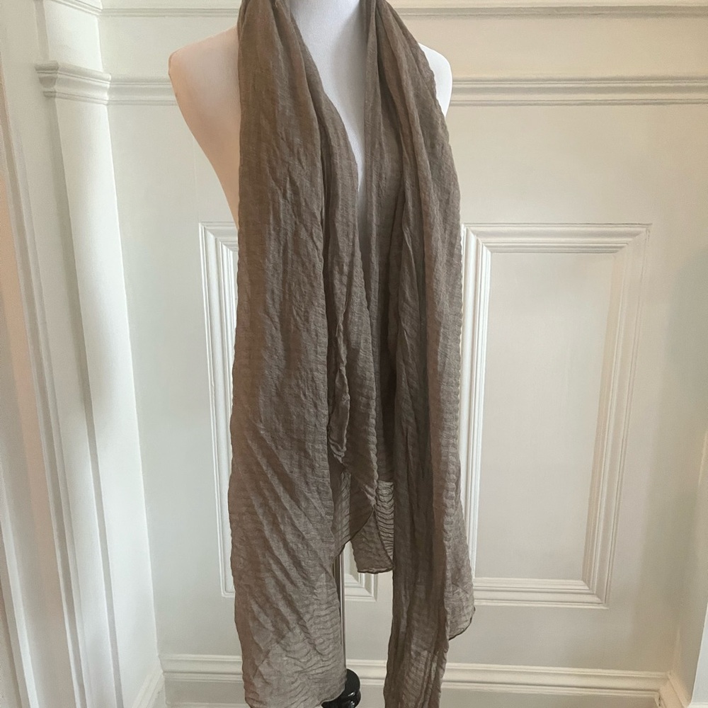 Elegant Brown Scarf